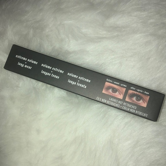 Mascara - Picture 5 of 5